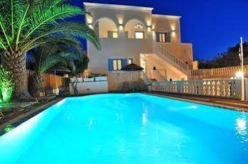 Apartahotel Stelios Place Perissa (Santorini)