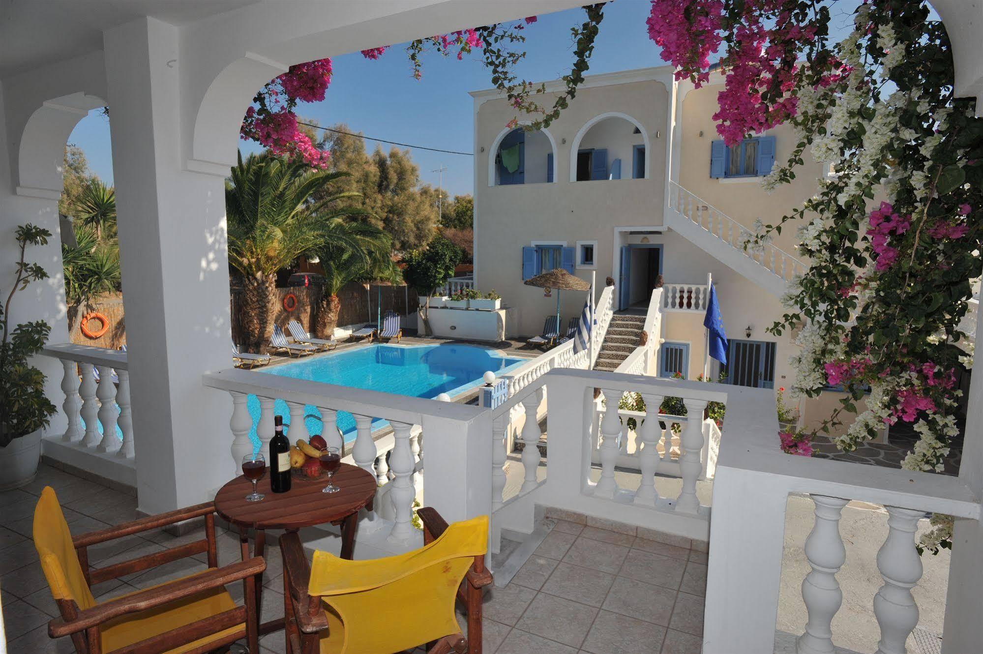 Appart hôtel Stelios Place